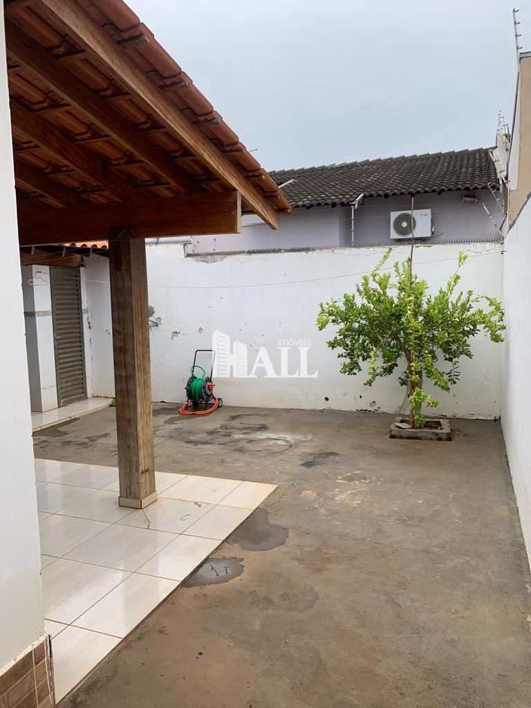 Casa à venda com 2 quartos, 140m² - Foto 8