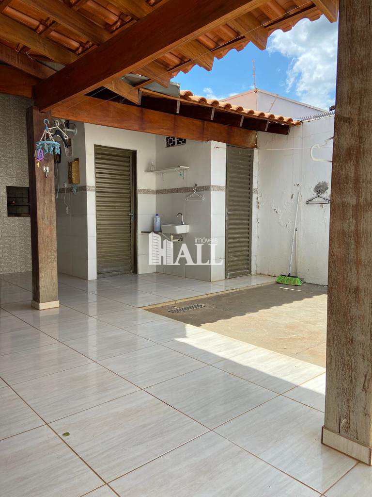 Casa à venda com 2 quartos, 140m² - Foto 21