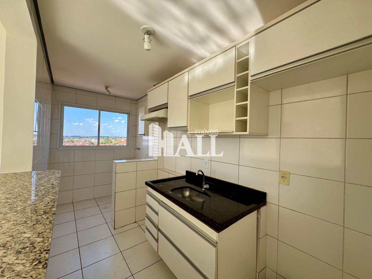Apartamento à venda com 2 quartos, 62m² - Foto 4
