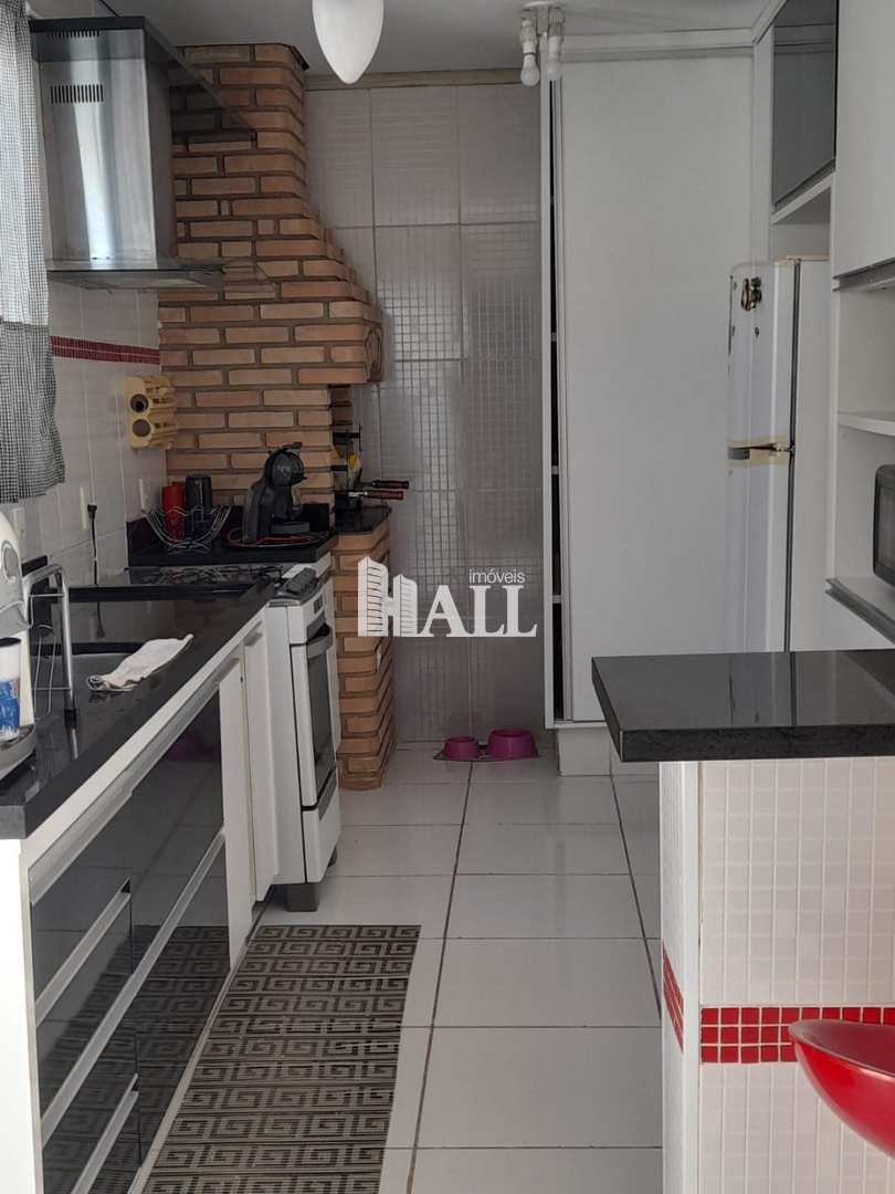 Casa de Condomínio à venda com 2 quartos, 100m² - Foto 1