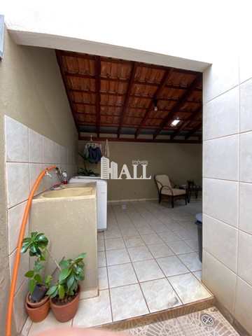 Casa à venda com 2 quartos, 101m² - Foto 9