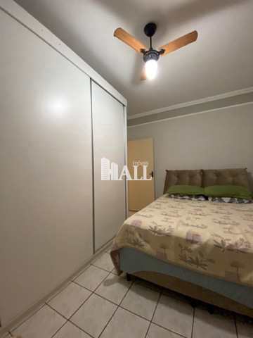 Casa à venda com 2 quartos, 101m² - Foto 4