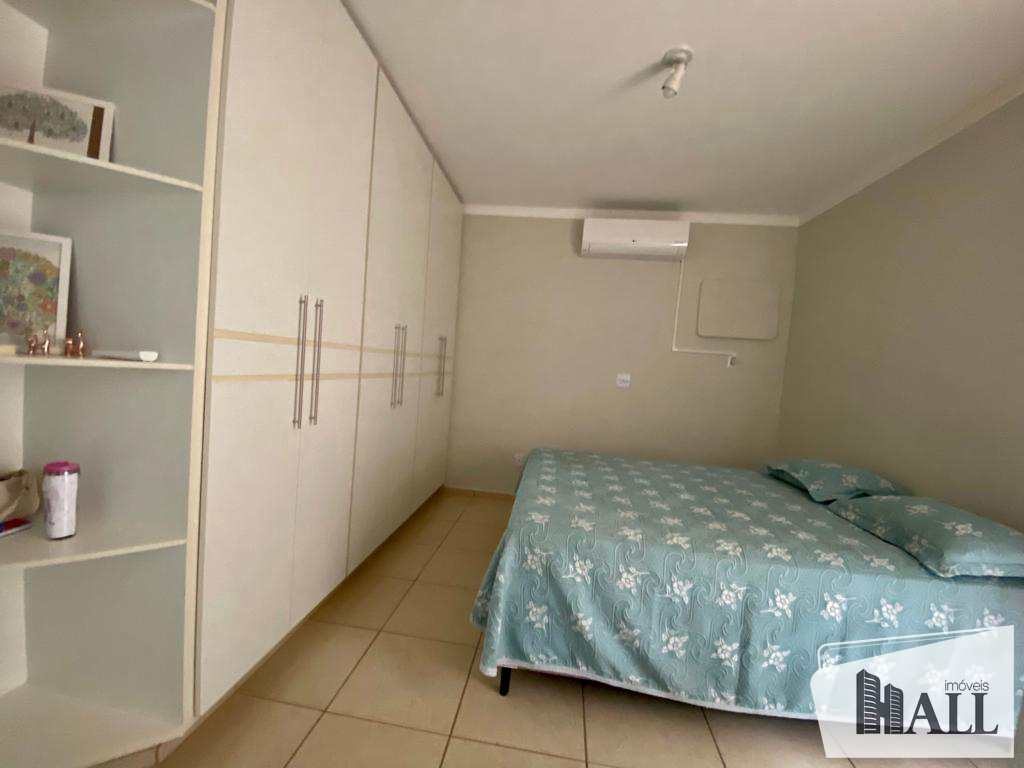 Apartamento à venda com 2 quartos, 80m² - Foto 8