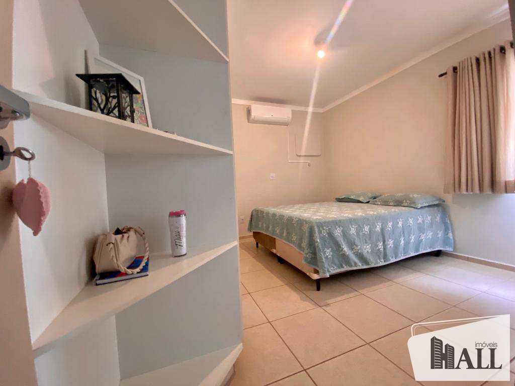 Apartamento à venda com 2 quartos, 80m² - Foto 7