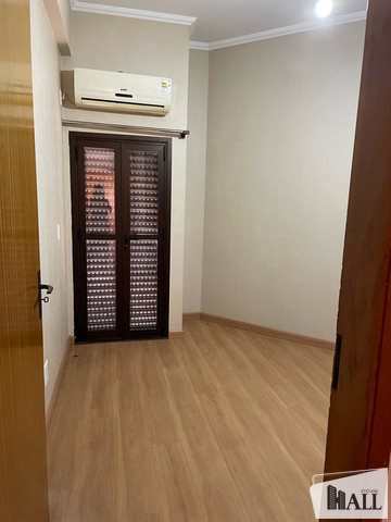 Apartamento à venda com 2 quartos, 85m² - Foto 4