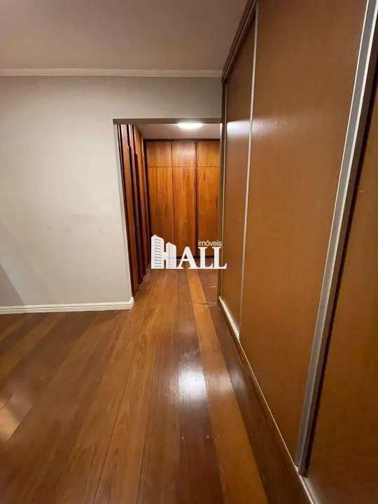 Apartamento à venda com 3 quartos, 180m² - Foto 11