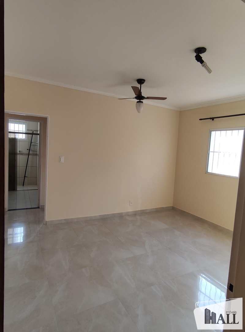 Apartamento à venda com 2 quartos, 72m² - Foto 1