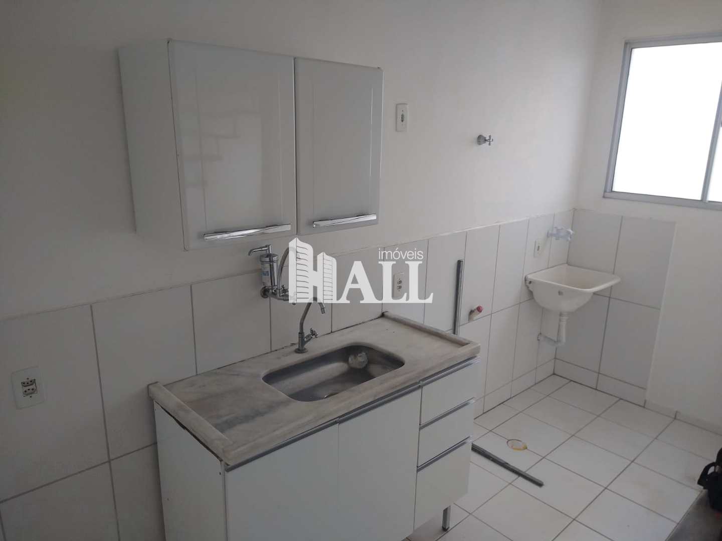 Apartamento à venda com 2 quartos, 75m² - Foto 11