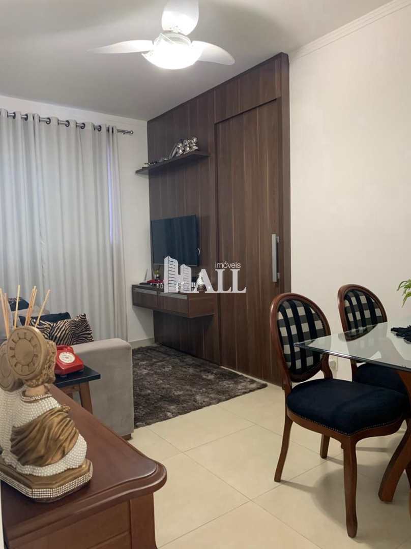 Apartamento à venda com 2 quartos, 46m² - Foto 1