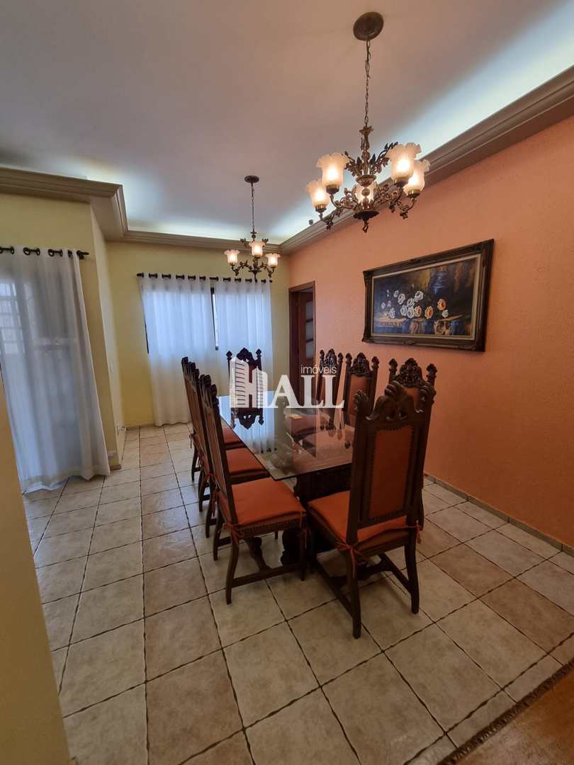 Casa à venda com 4 quartos, 235m² - Foto 12