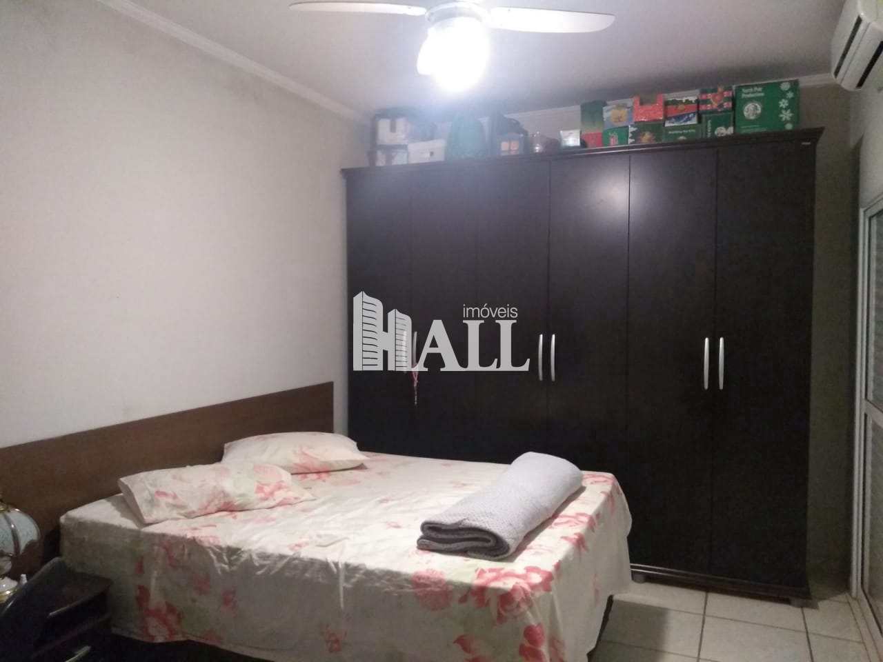 Casa à venda com 3 quartos, 180m² - Foto 9