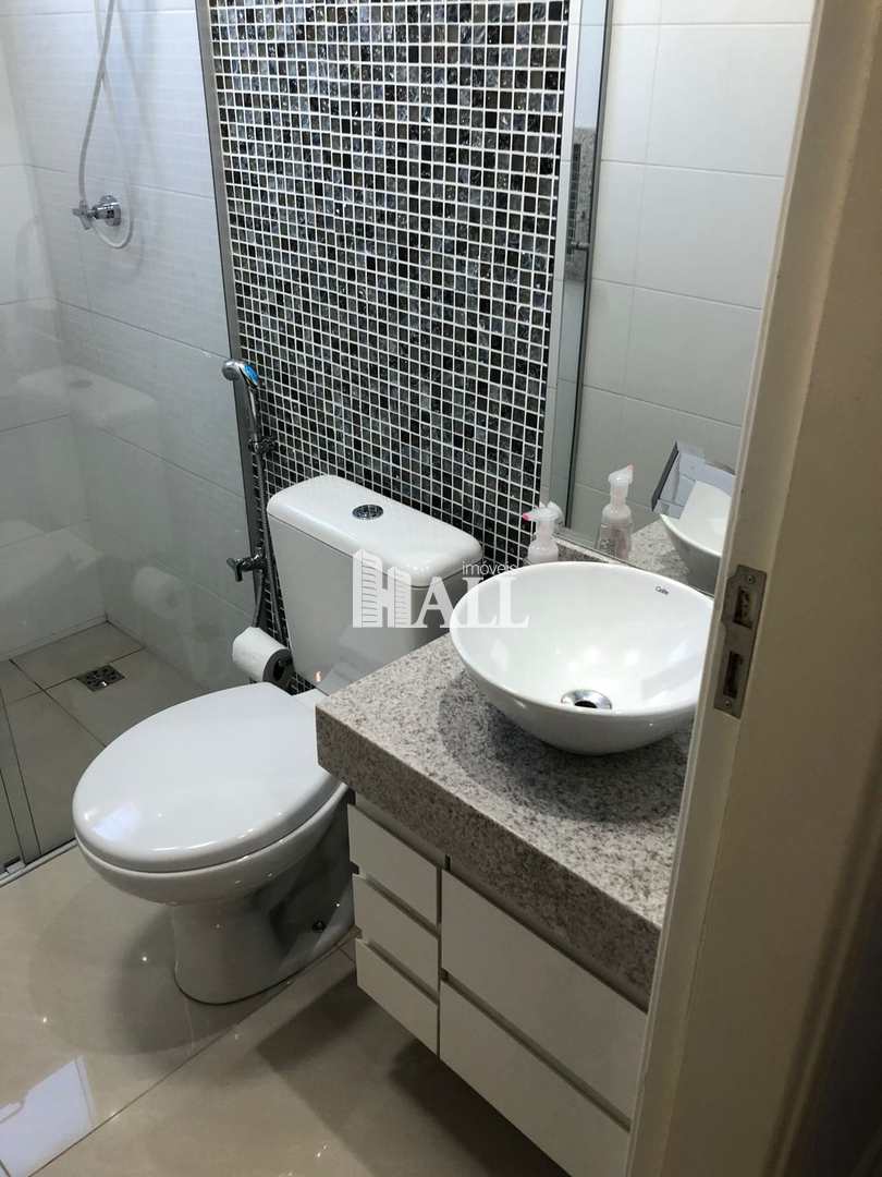 Apartamento à venda com 2 quartos, 68m² - Foto 9