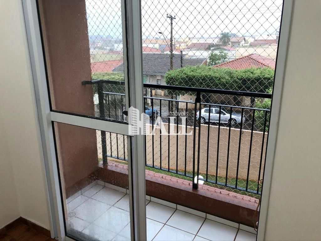 Apartamento à venda com 2 quartos, 52m² - Foto 2