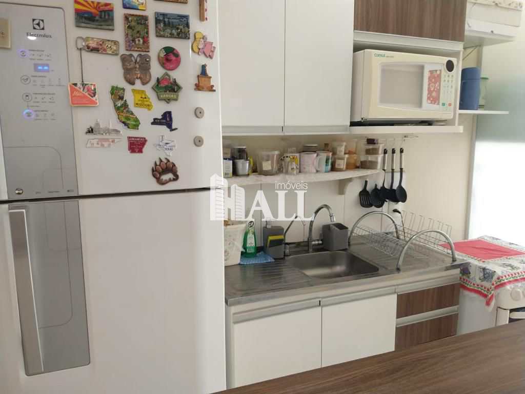 Apartamento à venda com 2 quartos, 58m² - Foto 2