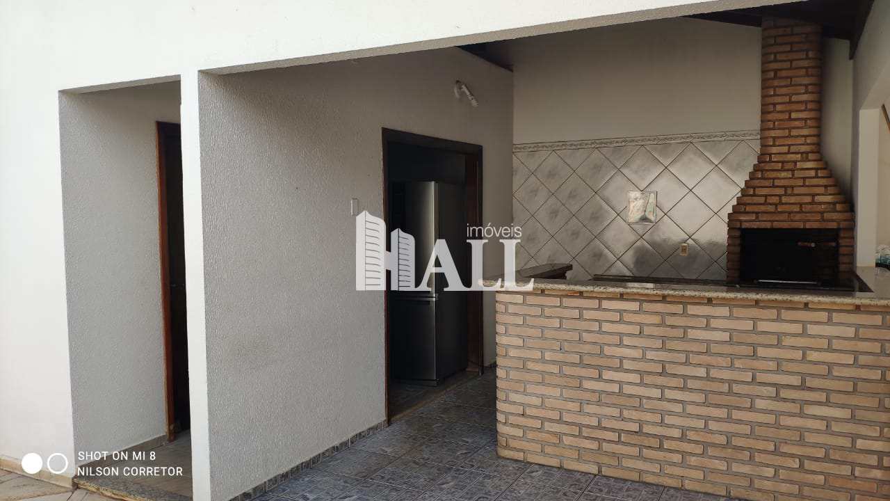 Casa à venda com 4 quartos, 329m² - Foto 13