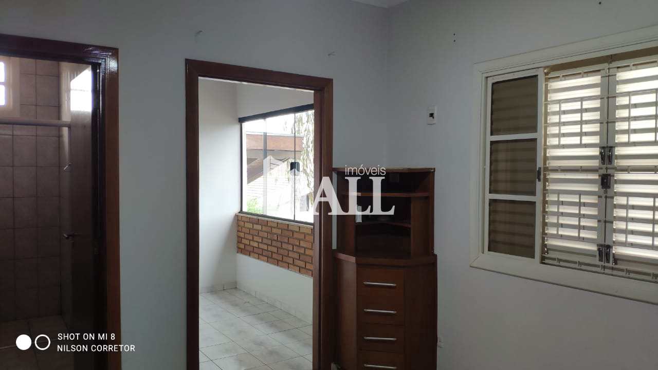 Casa à venda com 4 quartos, 329m² - Foto 5