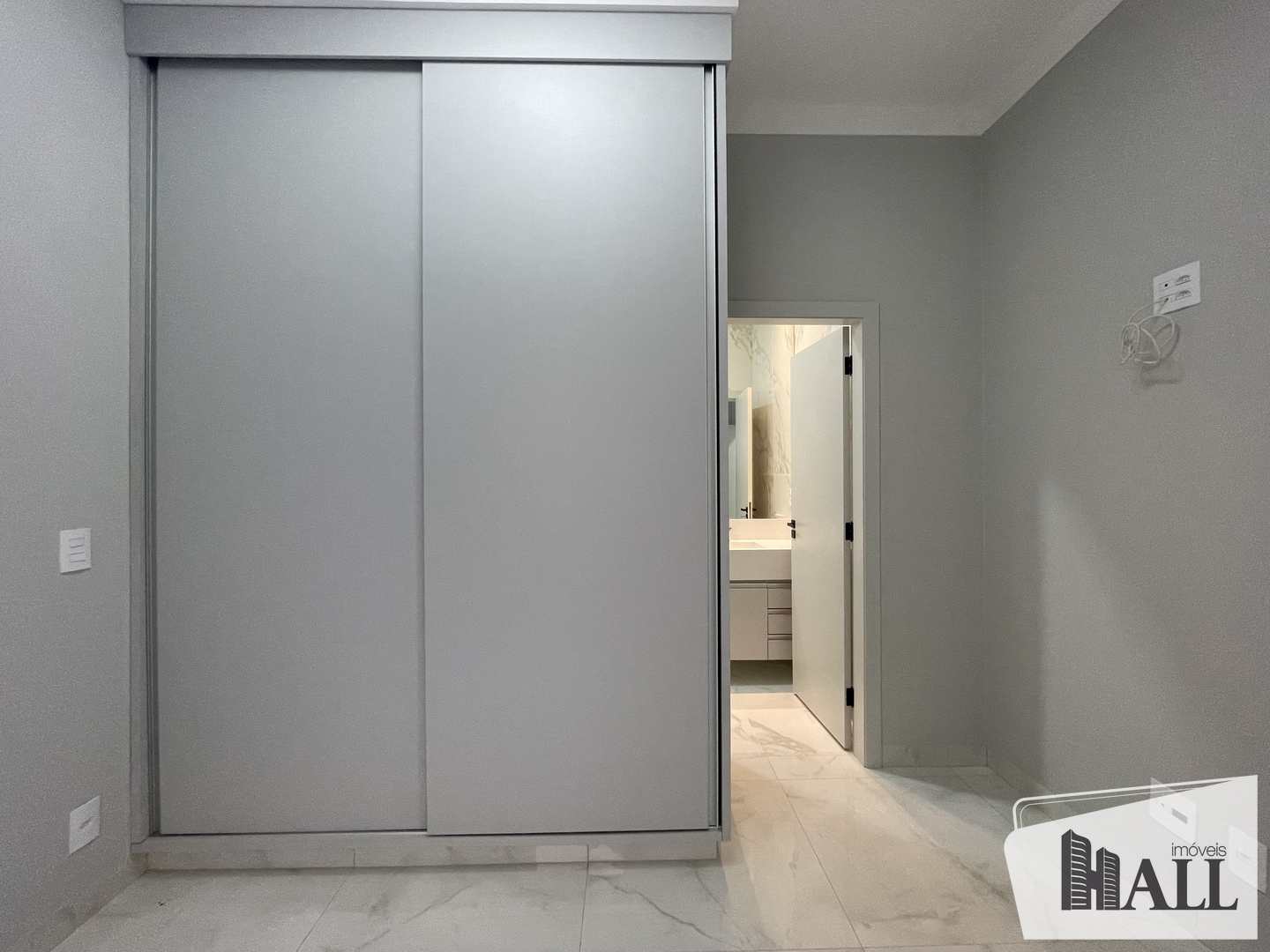 Casa de Condomínio à venda com 3 quartos, 220m² - Foto 18