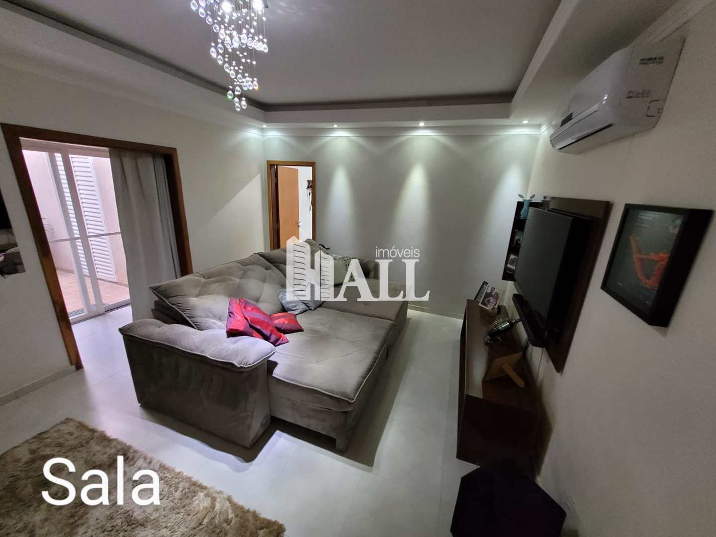 Casa à venda com 3 quartos, 143m² - Foto 2