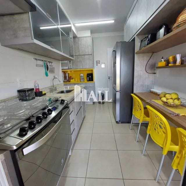 Apartamento à venda com 3 quartos, 115m² - Foto 6