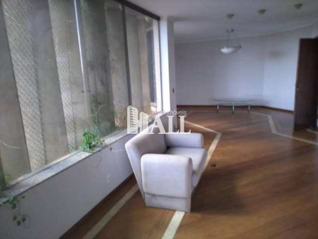 Apartamento à venda com 3 quartos, 215m² - Foto 3