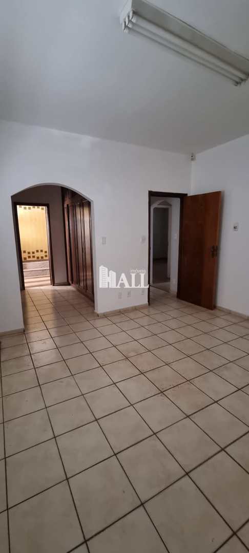 Casa à venda com 7 quartos, 300m² - Foto 19