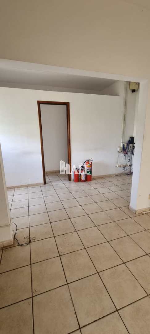 Casa à venda com 7 quartos, 300m² - Foto 21