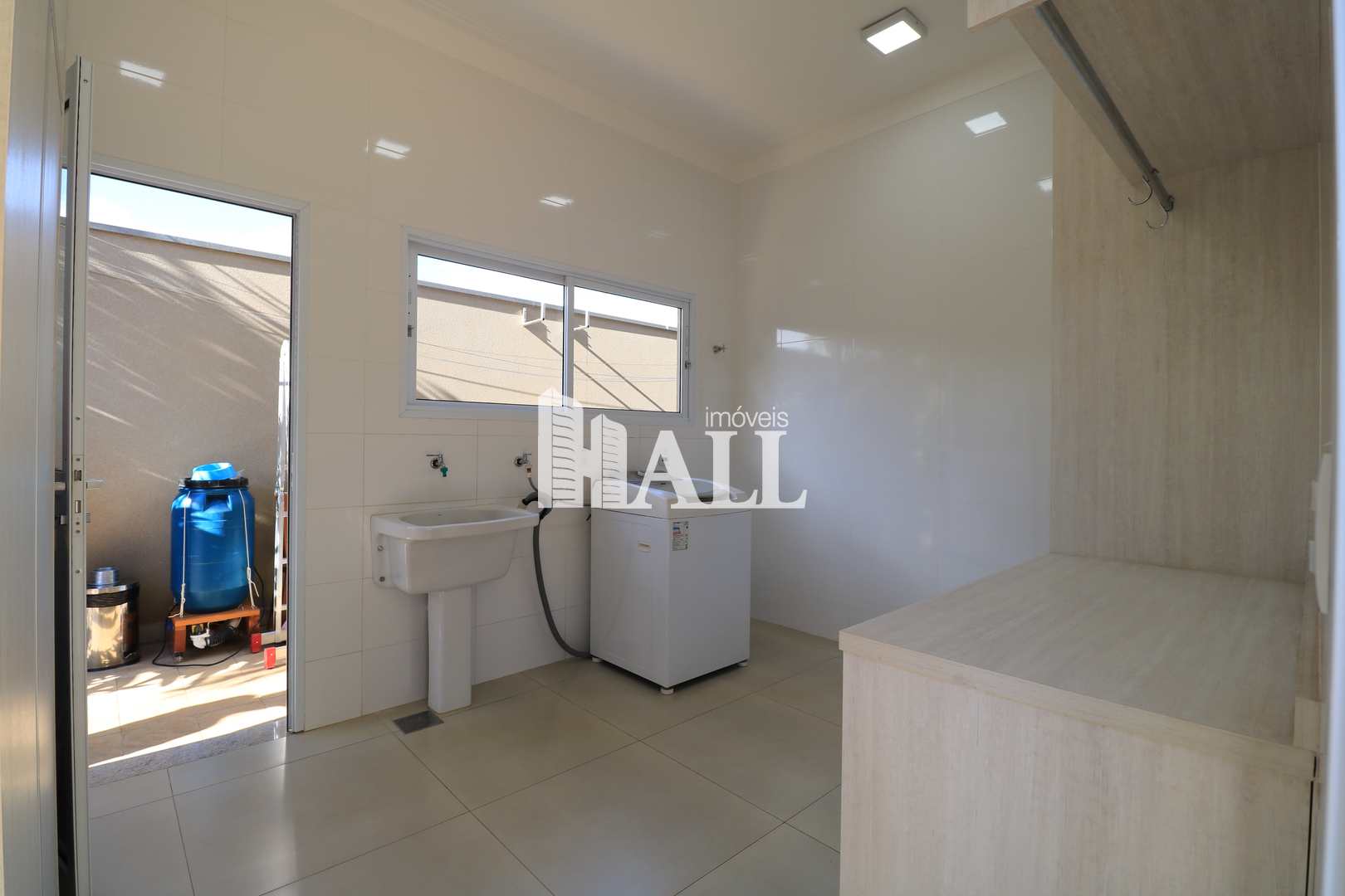 Casa de Condomínio à venda com 3 quartos, 307m² - Foto 36