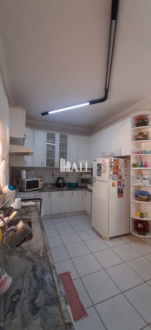 Casa à venda com 3 quartos, 281m² - Foto 5