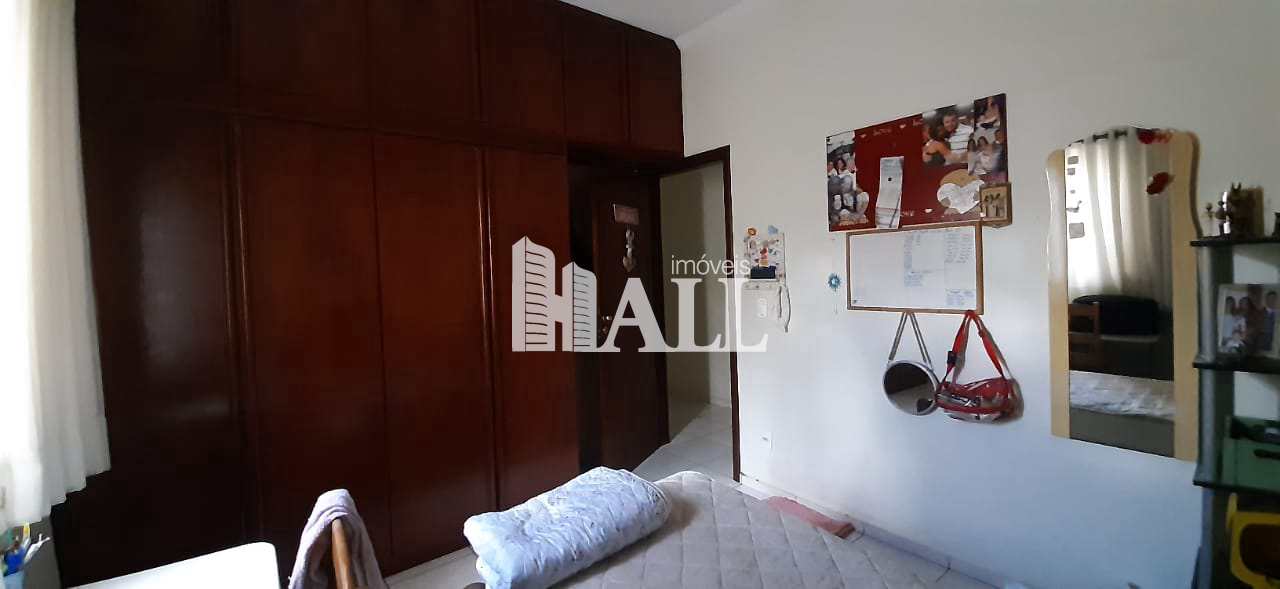 Casa à venda com 3 quartos, 281m² - Foto 11