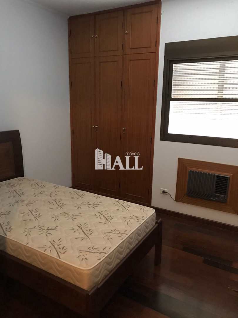 Apartamento à venda com 3 quartos, 160m² - Foto 3