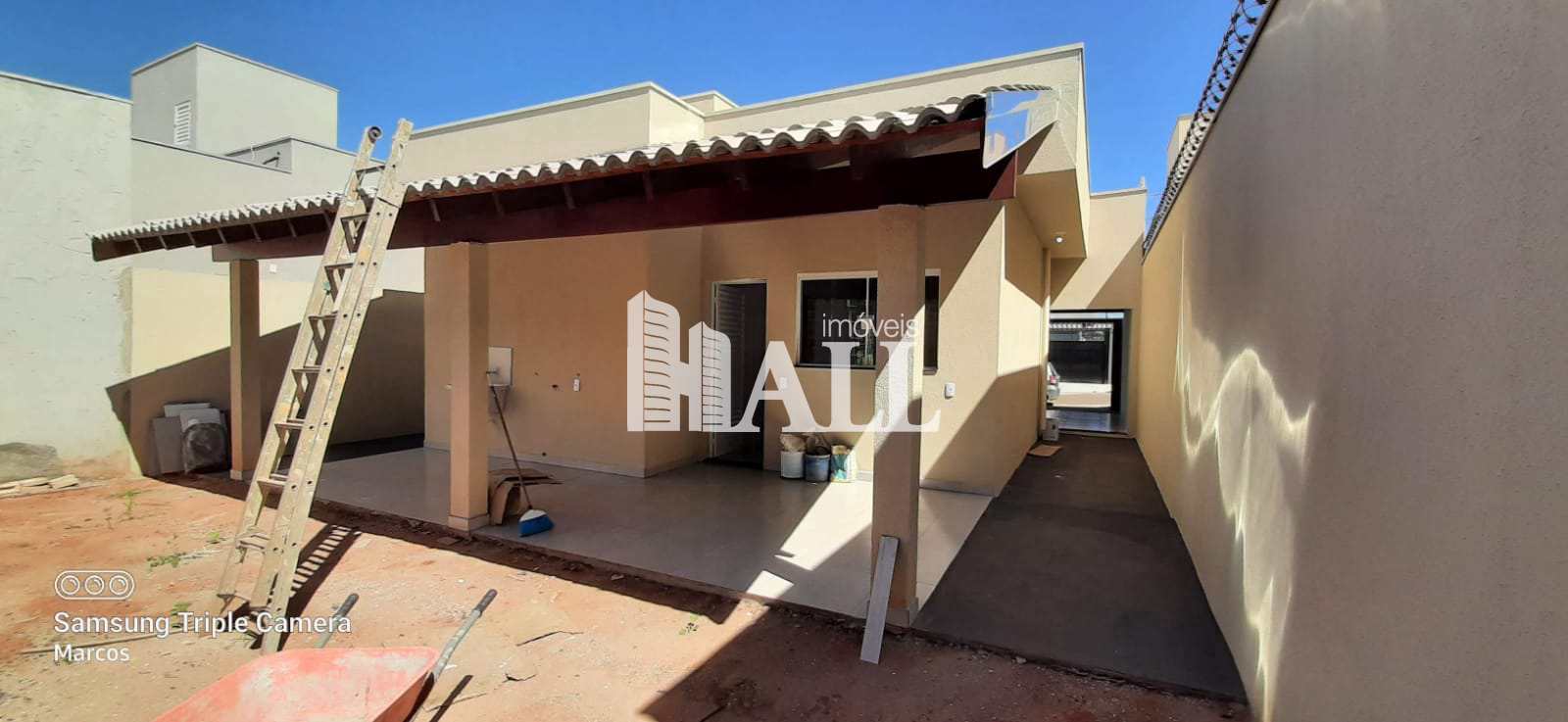 Casa à venda com 3 quartos, 106m² - Foto 3