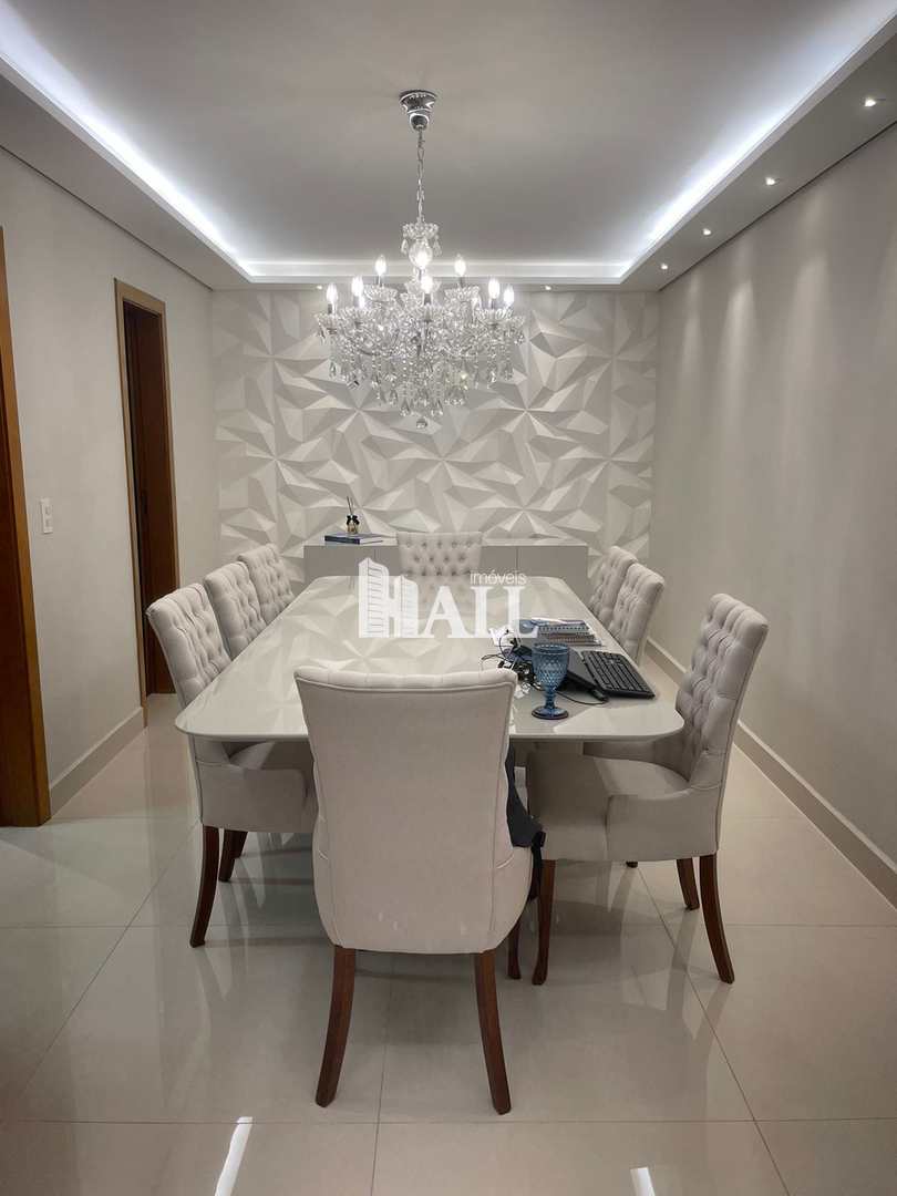 Apartamento à venda com 3 quartos, 140m² - Foto 28