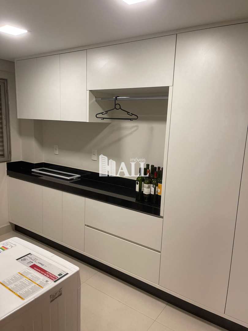 Apartamento à venda com 3 quartos, 140m² - Foto 17