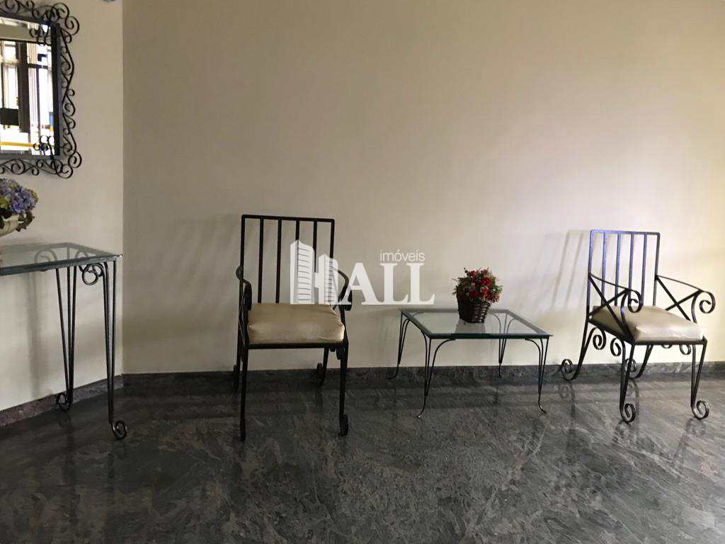 Apartamento à venda com 3 quartos, 134m² - Foto 11