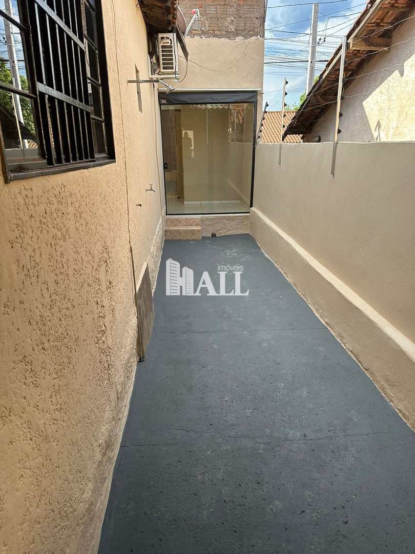 Casa à venda com 2 quartos, 200m² - Foto 15