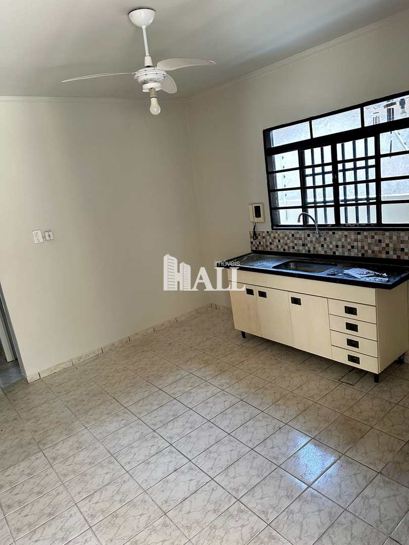 Casa à venda com 2 quartos, 200m² - Foto 5