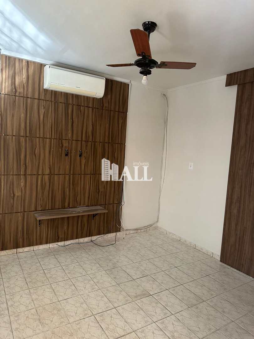 Casa à venda com 2 quartos, 200m² - Foto 10