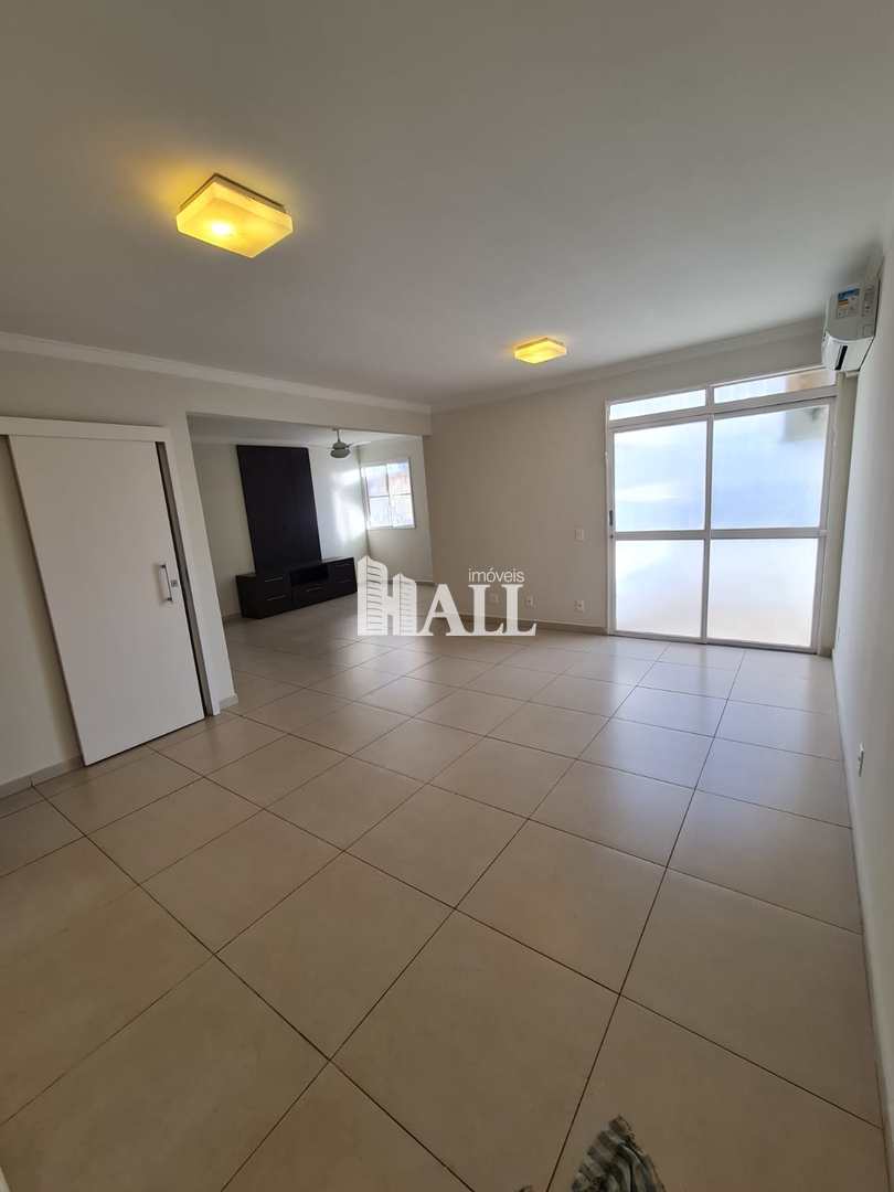 Apartamento à venda com 3 quartos, 100m² - Foto 1