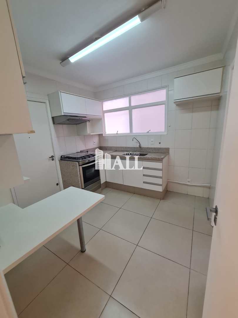 Apartamento à venda com 3 quartos, 100m² - Foto 4