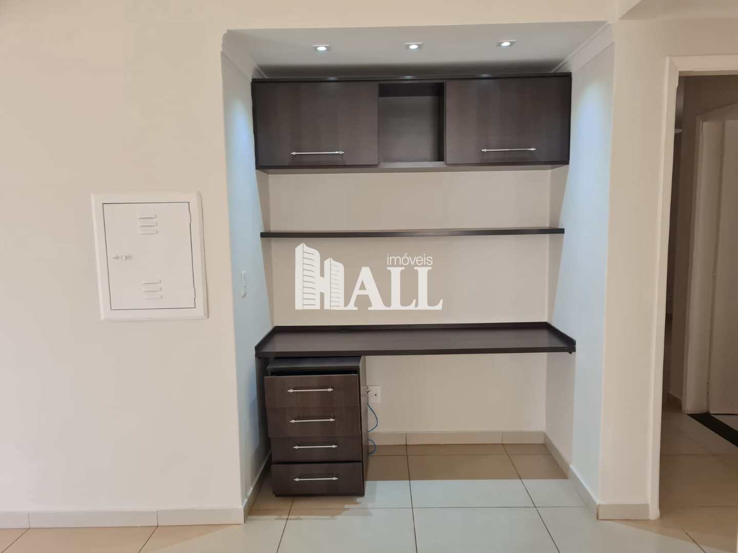 Apartamento à venda com 3 quartos, 100m² - Foto 3