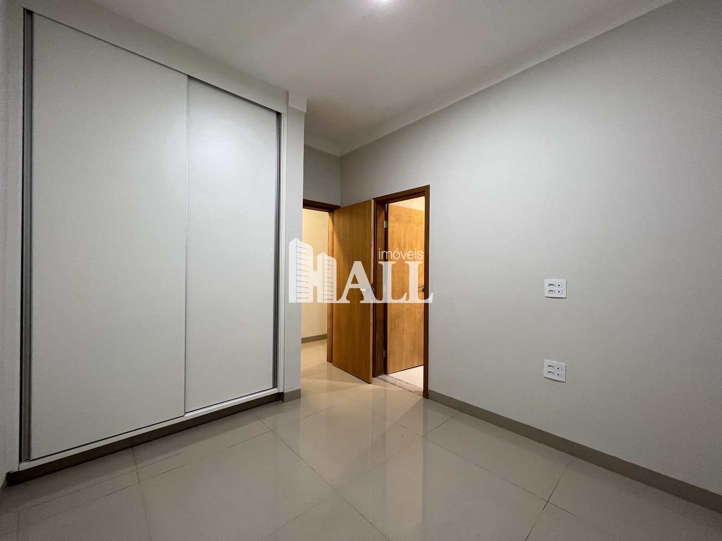 Casa de Condomínio à venda com 3 quartos, 220m² - Foto 19