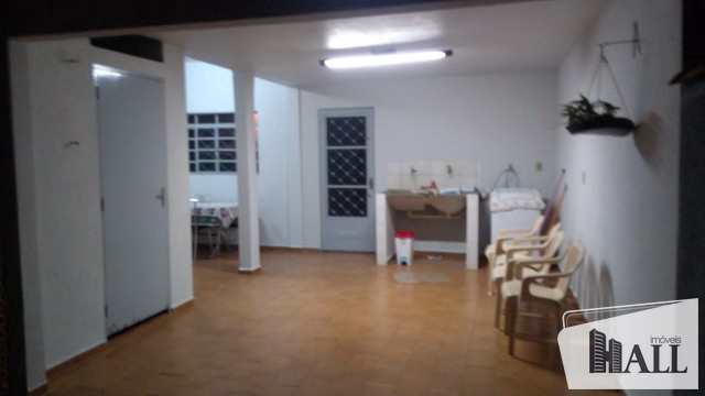 Casa à venda com 3 quartos, 150m² - Foto 3