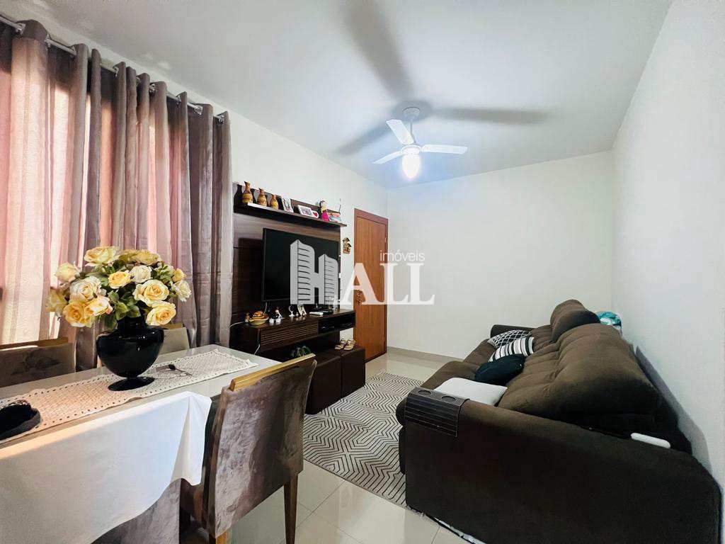 Apartamento à venda com 2 quartos, 45m² - Foto 2