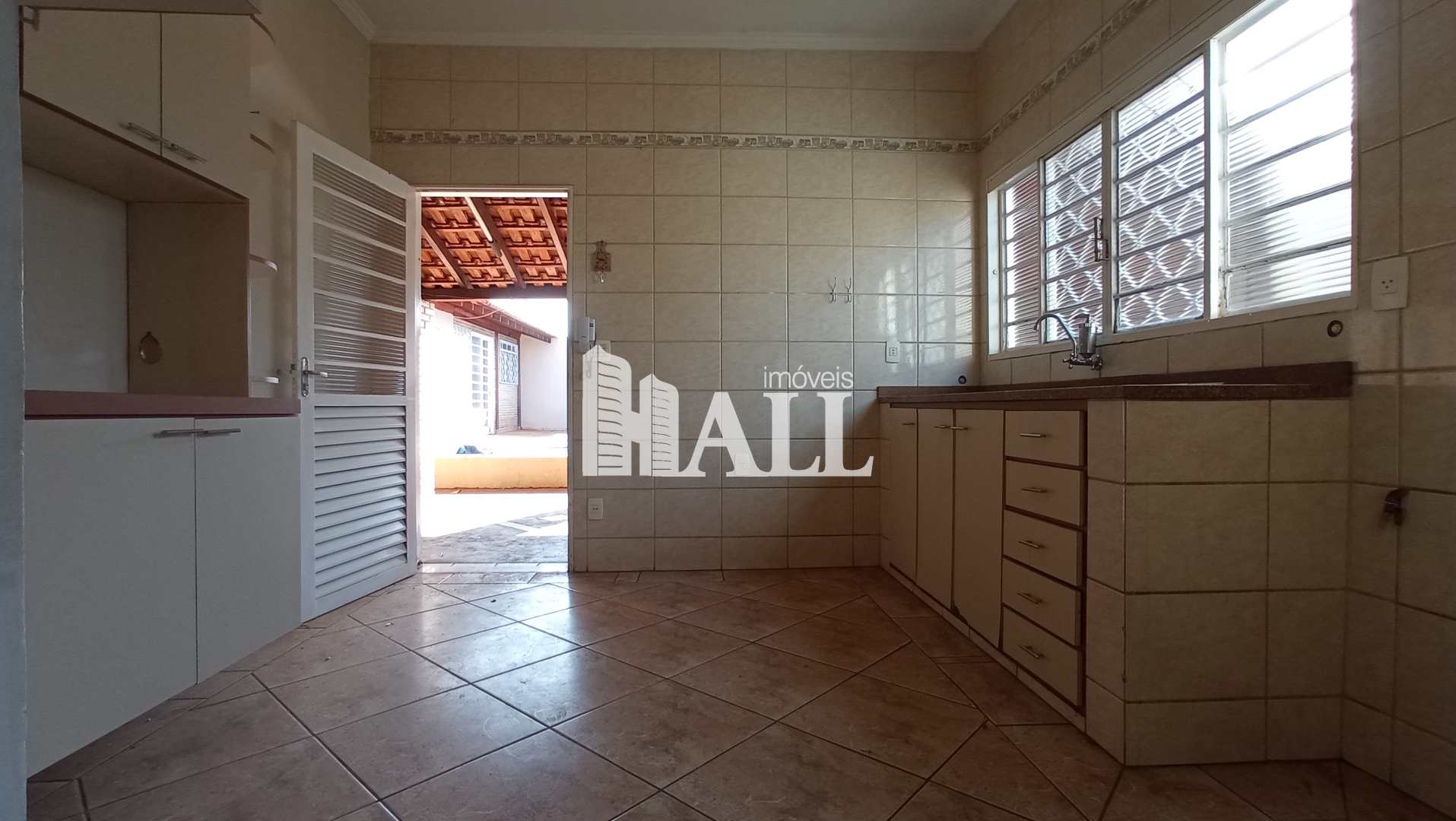 Casa à venda com 4 quartos, 260m² - Foto 6