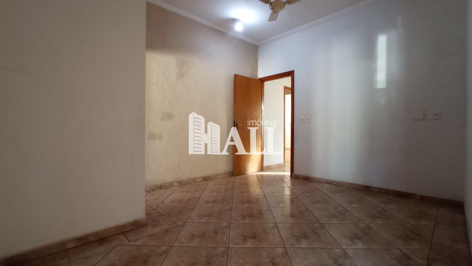 Casa à venda com 4 quartos, 260m² - Foto 9