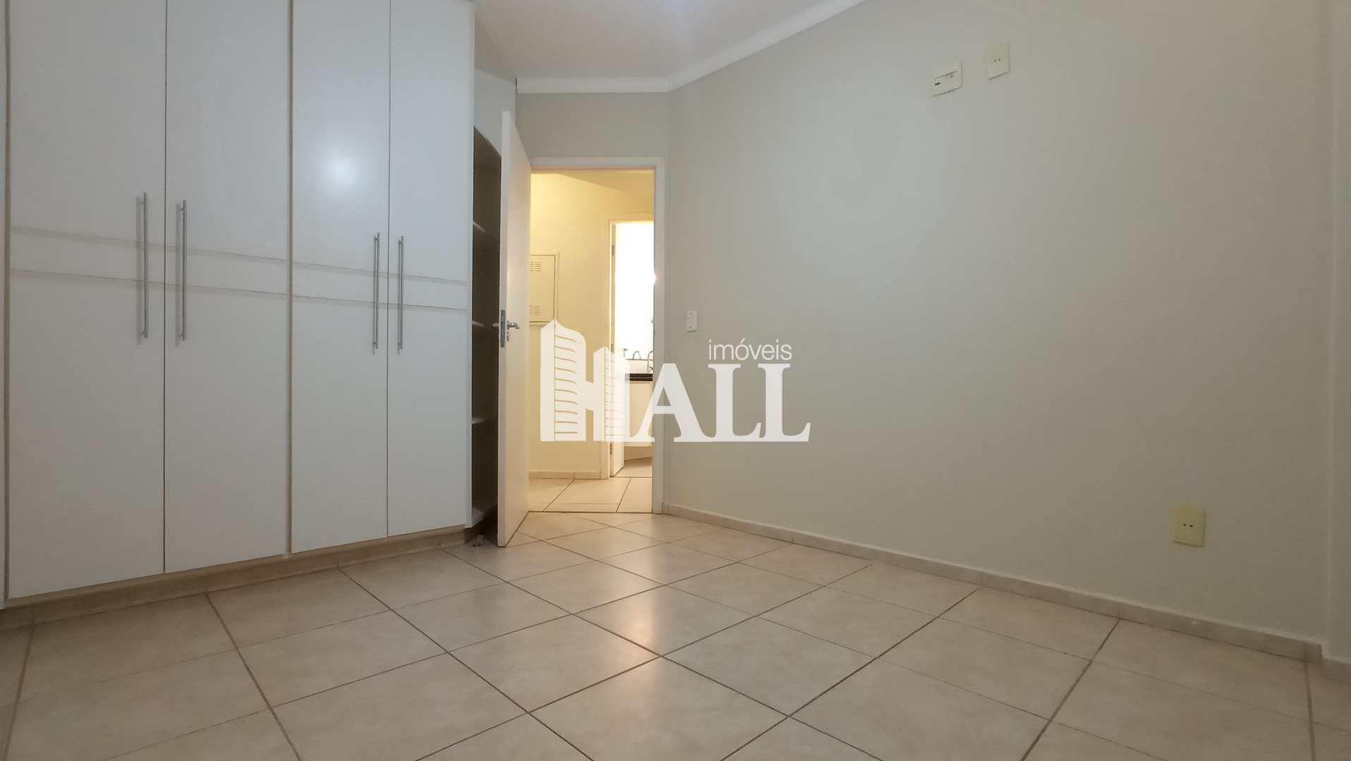 Apartamento à venda com 2 quartos, 80m² - Foto 7