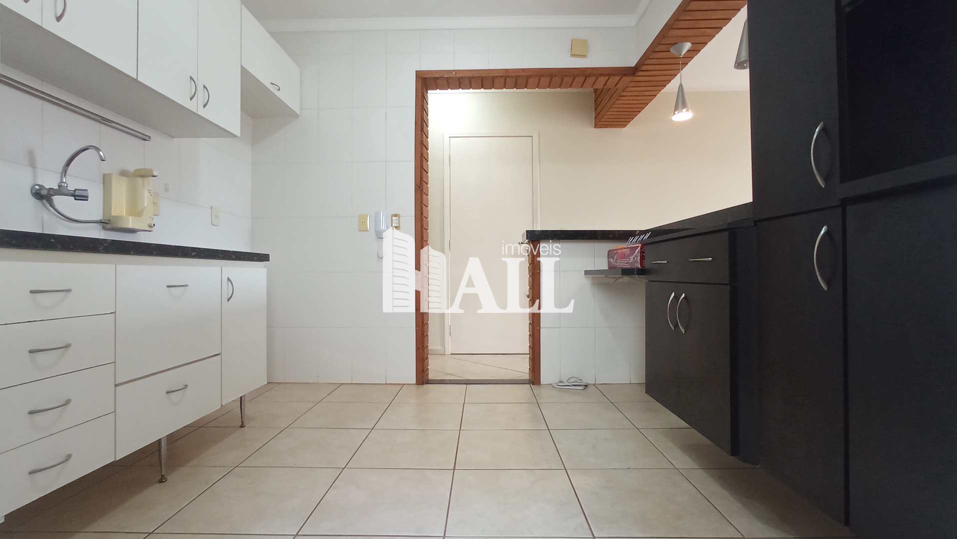 Apartamento à venda com 2 quartos, 80m² - Foto 4