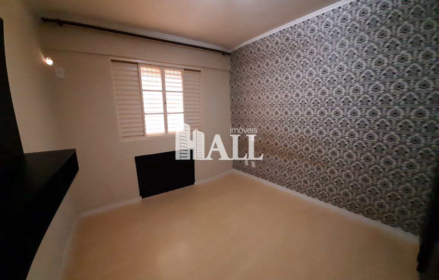 Apartamento à venda com 2 quartos, 67m² - Foto 2