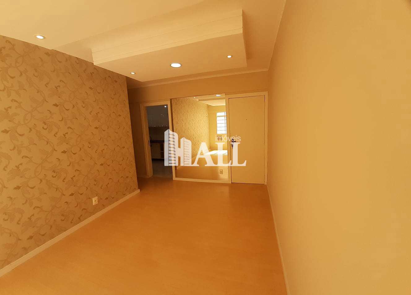 Apartamento à venda com 2 quartos, 67m² - Foto 1