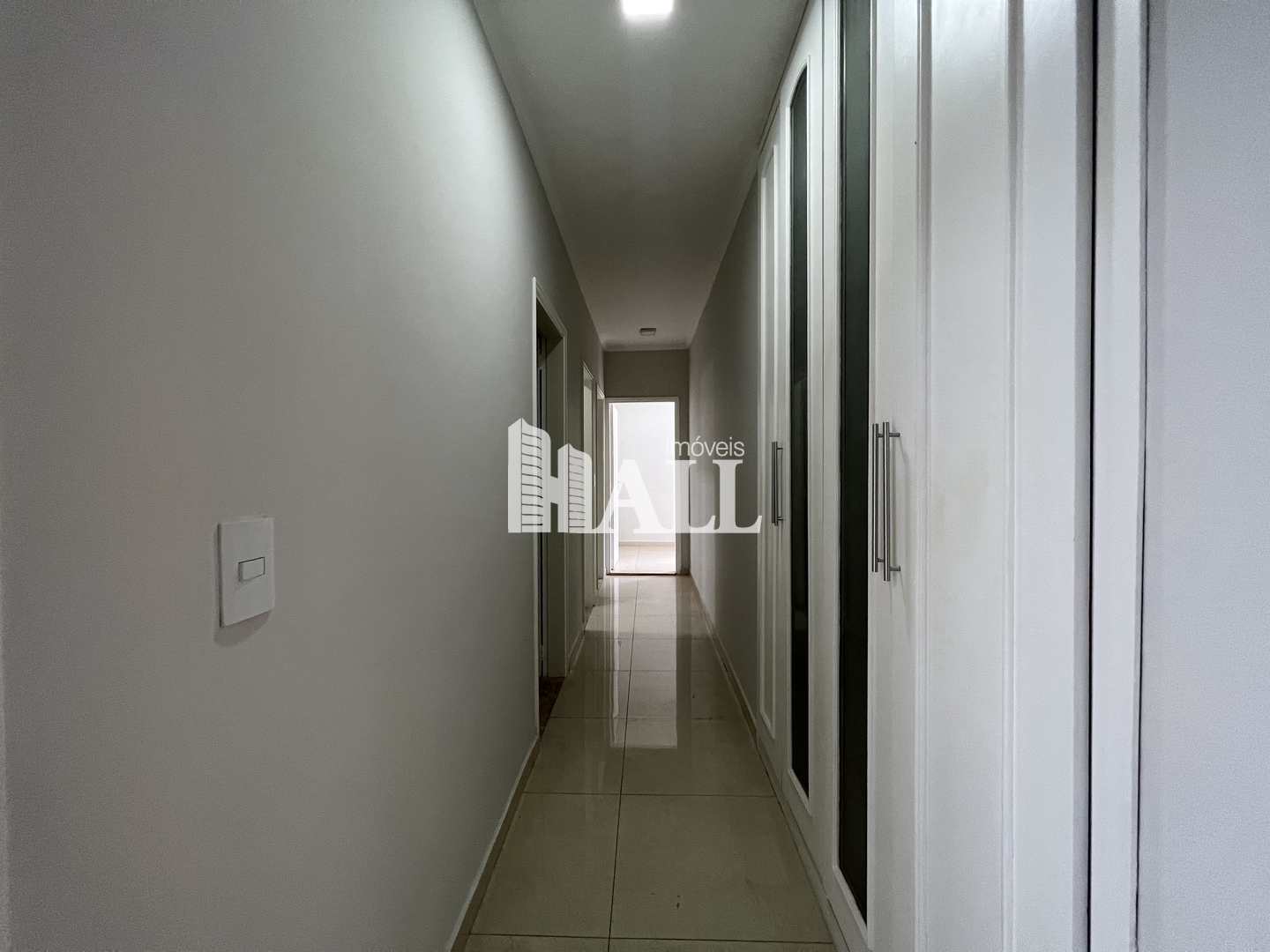 Casa à venda com 3 quartos, 200m² - Foto 15